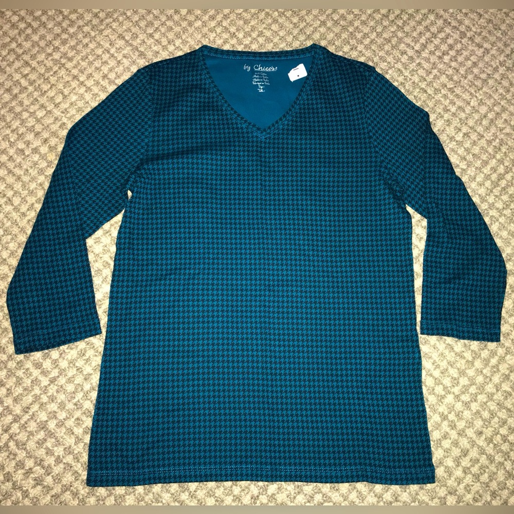 NWOT! Chico's Houndstooth 3/4 Sleeve V-neck Cotton Tee Shirt size 1 Teal & Black